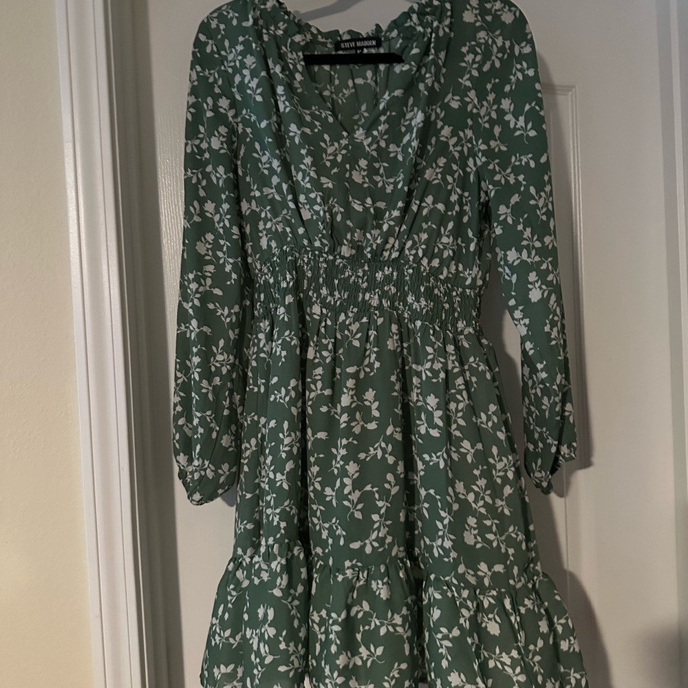 Steve Madden Green Floral Midi Dress